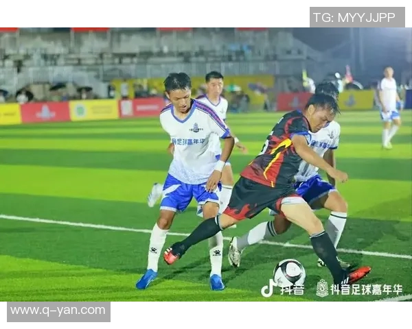 西安足球队在最新足球状态排行榜中荣登第十名展现出强劲实力